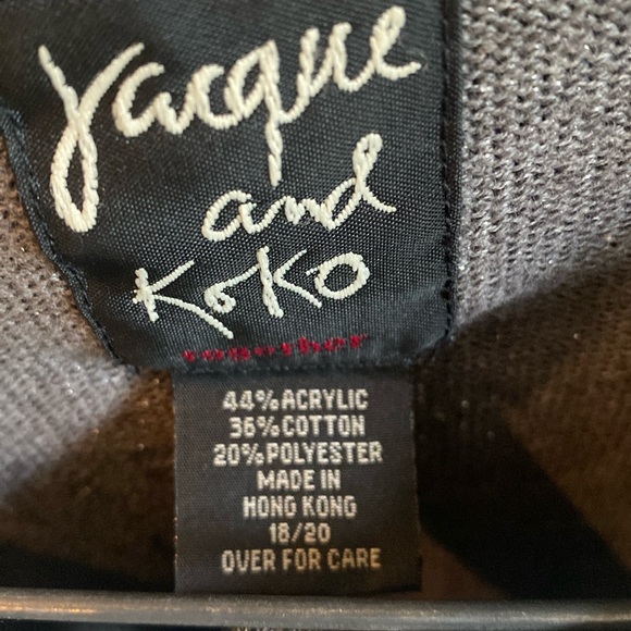 JACQUE AND KOKO Button Up Cardigan - Picture 2 of 3